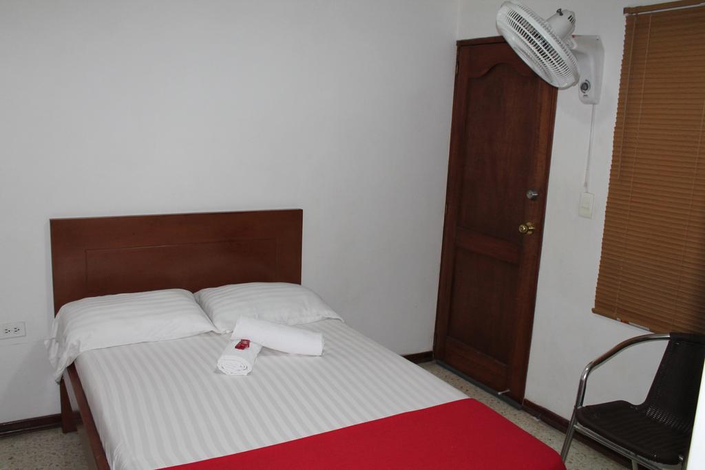 Pasadena Hostel Cali Room photo