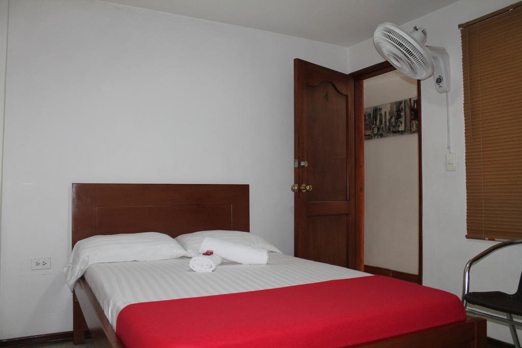 Pasadena Hostel Cali Room photo