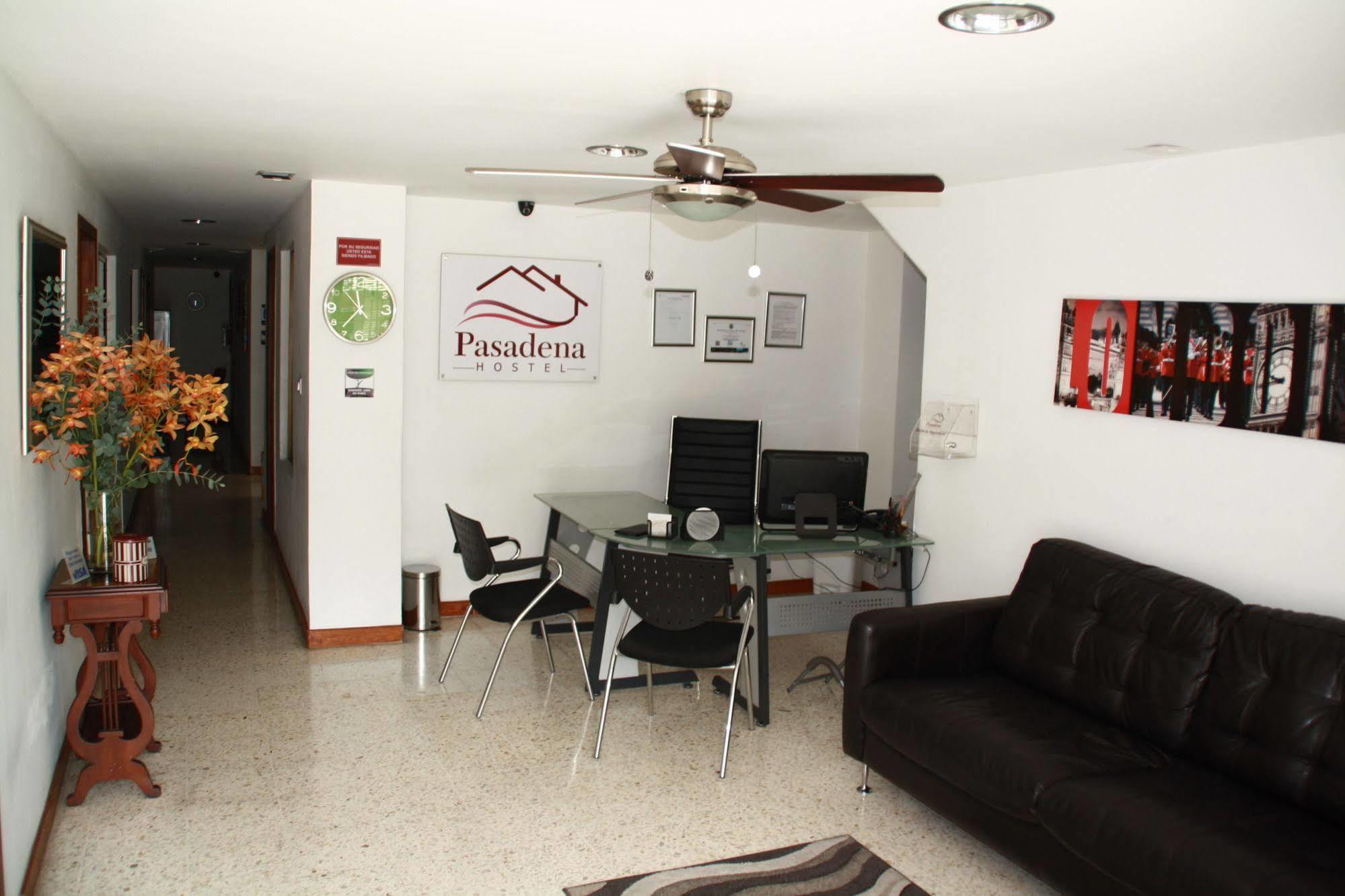 Pasadena Hostel Cali Exterior photo
